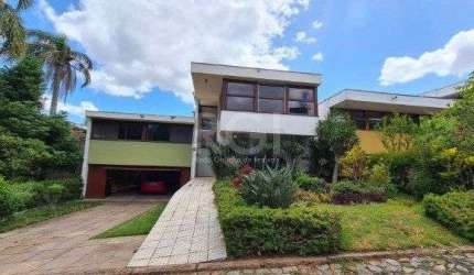 Casa Condominio para Venda - 300m², 4 dormitórios, sendo 1 suites, 2 vagas - Santa Tereza