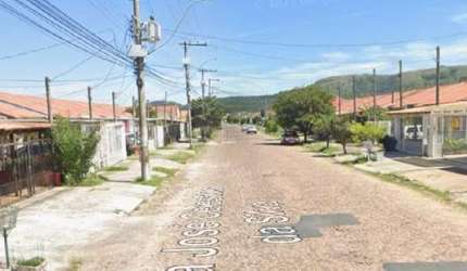 Ótima casa localizada no loteamento moradas do sul