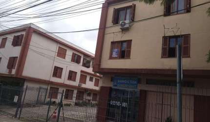 Apartamento três dormitórios, - Bairro Medianeira