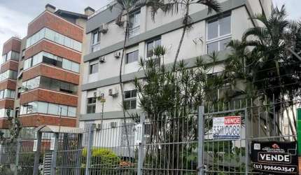 Apartamento de 3 quartos, suíte e 1 vaga de garagem no bairro Petrópolis em POA