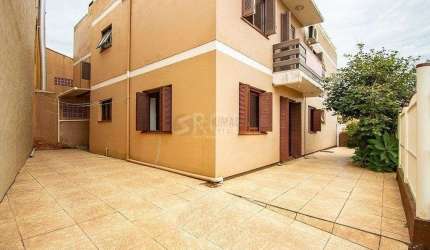 Apartamento para Venda - 94m², 3 dormitórios, sendo 1 suites, 2 vagas - Praia da Cal