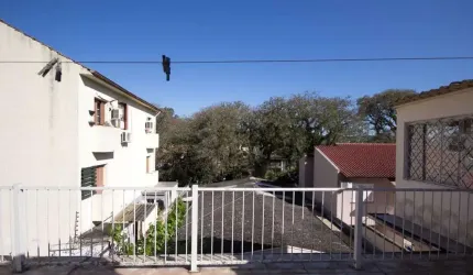 Casa para Venda - 254m², 4 dormitórios, sendo 2 suites, Petrópolis