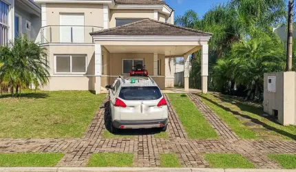 Casa em Condominio Fechado