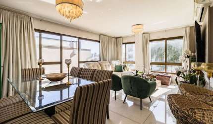 Apartamento à venda no bairro Mont&amp;#39; Serrat em Porto Alegre/RS