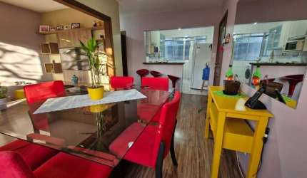 Apartamento de 3 dormitórios todo reformado e mobiliado