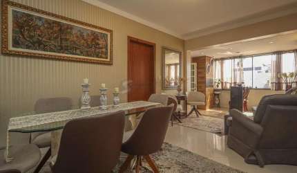 Apartamento à venda no bairro Jardim Planalto em Porto Alegre/RS