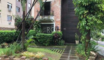 Casa Comercial para Venda - 0m², 0 dormitórios, Petrópolis