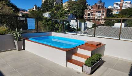 Vende-se cobertura com 2 quartos(2 suítes), piscina, 2 vagas e 235 m² – Mont`Serrat
