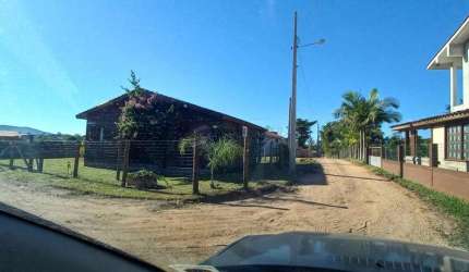 LINDA CASA CABANA MISTA 3 DORMITÓRIOS EM GAROPABA NA ENCANTADA