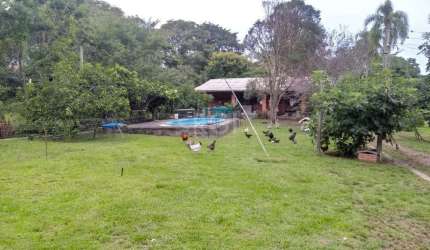 Sítio para Venda - 13725m², 2 dormitórios, sendo 2 suites, 4 vagas - Ponta Grossa