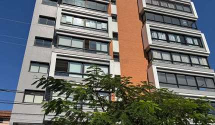APARTAMENTO 2 DORMITÓRIOS C SUÍTE MOBILIADO BAIRRO MENINO DEUS PORTO ALEGRE