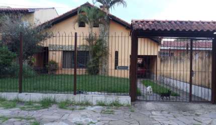 Casa para Venda - 350m², 7 dormitórios, sendo 4 suites, 8 vagas - Ipanema