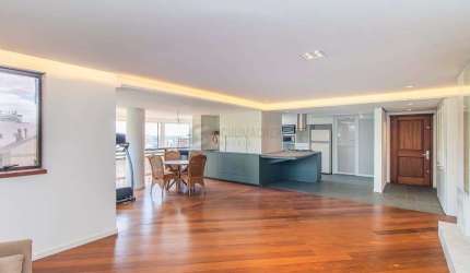 Apartamento em Moinhos de Vento