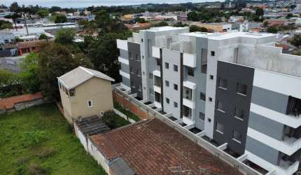 Apartamento á Venda Em Pinhais