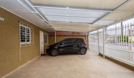 Casa á venda em Curitiba (capão da imbuia)