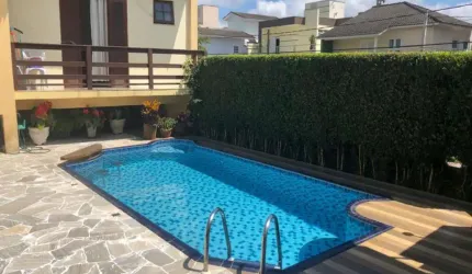 Casa em condomínio fechado com 3 quartos à venda no Aruã, Mogi das Cruzes , 300 m2 por R$ 900.000