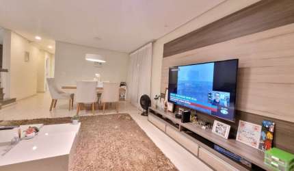 Casa com 4 quartos à venda na Chácara das Flores, Mogi das Cruzes  por R$ 1.250.000