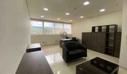 Sala comercial com 1 sala à venda na Vila Mogilar, Mogi das Cruzes , 37 m2 por R$ 430.000