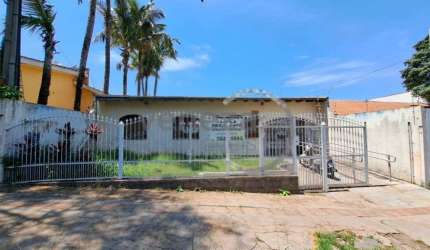 Casa Comercial à venda, 208.36 m2 por R$1530000.00  - Portal De Versalhes - Londrina/PR