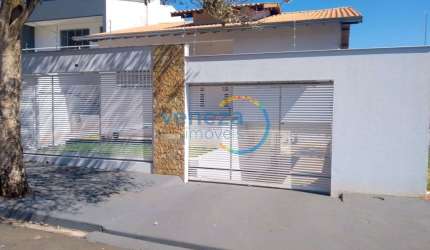 Casa Residencial com 3 quartos  à venda, 220.00 m2 por R$800000.00  - Santos Paulo - Londrina/PR