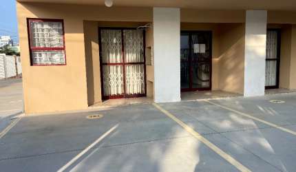 Apartamento à venda  em Caiobá, com 2 quarto(s)