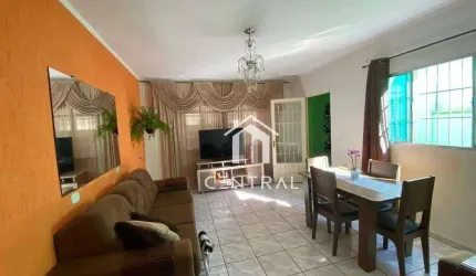 Sobrado com 180 m², 4 dorms sendo 1 suíte, no Jd. Monte Carmelo/ Guarulhos.