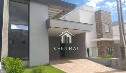 Belíssima casa em condomínio fechado