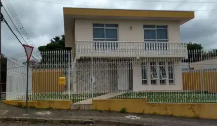 Casa para Venda em Ponta Grossa, ORFÃS, 4 dormitórios, 1 suíte, 1 banheiro, 6 vagas
