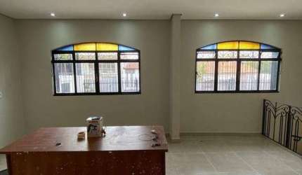Casa com 3 dormitórios sendo 1 suíte, 250 m² por R$ 510.000,00