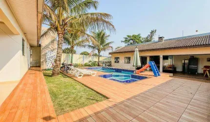 Casa com 01 Suíte + 02 Quartos + 01 Sala Comercial - Com Edícula e Piscina Aquecida - Terreno 450,0 mts - Bairro Morumbi