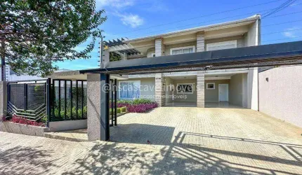 SOBRADO MODERNO EM LOCALIZAÇÃO PRIVILEGIADA , COM UMA AMPLA SOBRA DE TERRENO.
