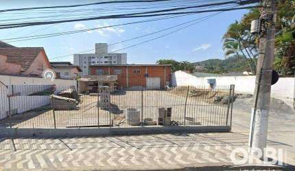 Terreno comercial com galpão