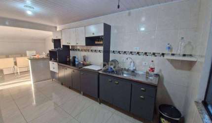 Casa de esquina com 3 dormitórios (sendo 1 suite com closet), à venda, 220 m² por R$ 400.000 - Bela Vista - Gaspar/SC