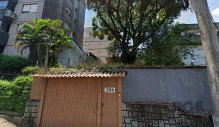 Terreno próximo ao Iguatemi, ideal para construtoras!&lt;BR&gt;Fica apenas a oito  minutos a pé do Bourbon Country. e 12minutos a pé do Iguatemi. &lt;BR&gt;Ótima localização.&lt;BR&gt;10m x 30m  (Poss