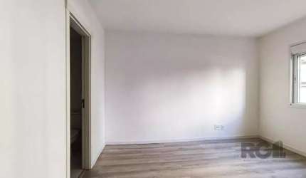 Apartamento 2 dormitórios, Canoas.      &lt;BR&gt;  &lt;BR&gt;Descubra o conforto e a praticidade deste imóvel localizado no bairro Marechal Rondon, na Avenida Farroupilha. Com 2 quartos, sendo 1 suít