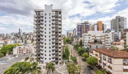 Aconchegante apartamento no nono pavimento, finamente semi mobiliado, com linda vista. Condomínio com ótima infraestrutura de lazer, em uma Localização única. Agende uma visita e encante-se. Preço e d