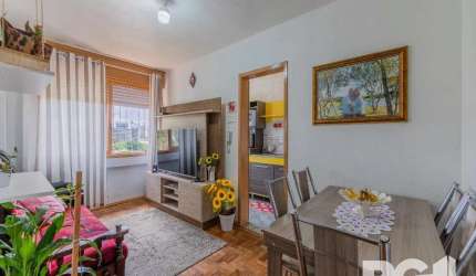 Apartamento 2 dormitórios no bairro Partenon&lt;BR&gt;&lt;BR&gt;Excelente apartamento de dois dormitórios, living, cozinha, área de serviços e banheiro.  55m² de área privativa, 7º andar com vista liv
