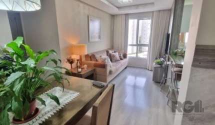 EXCELENTE APTO, 3 dorm, suite,2 vagas cobertas, semi-mobiliado, sala c teto rebaixado, iluminado e bem ventilado, andar alto, banheiro com box de vidro, condomínio com infraestrutura completa, piscina