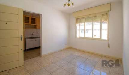 Vendo apt de 1 dormitório semi mobiliado,, sala, cozinha, banheiro e area de serviço.&lt;BR&gt;Localizado bairro Partenon, próximo a ponto de ônibus, Escola Maurício Sirotsky Sobrinho, Bourbon Shoppin