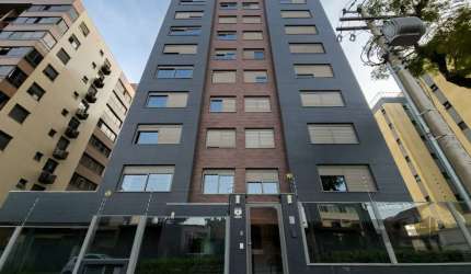 Apartamento na Tristeza, projeto moderno, vidros duplos, pisos em porcelanato, ótima localização no bairro, com 145m² de área privativa, 3 dormitórios, sendo uma suíte com closet.&lt;BR&gt;Hall entrad