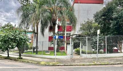 Vende Apto JK, com 32 m2, sala/dormitório, cozinha e banheiro.&lt;BR&gt;Boa posição solar e bem ventilado, podendo até dividir a sala/dormitório.&lt;BR&gt;Aceita financiamento e FGTS &lt;BR&gt;Próximo