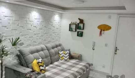 APARTAMENTO, 2 dormitórios, 1 vaga, teto com gesso, parede com detalhes em gesso 3d, banheiro com box de vidro, condomínio com portaria 12h, acesso com tag, salão de festas, quadra poliesportiva e pla