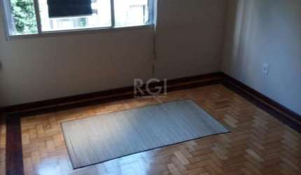 Cobertura com 3 quartos à venda na Rua Buarque de Macedo, 566, São João, Porto Alegre, 35 m2 por R$ 280.000