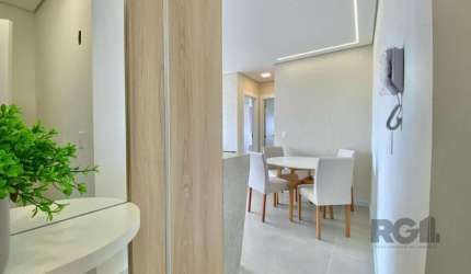 Oportunidade imperdível no Edifício Del Paine, localizado na Rua Marabá, no coração de Navegantes, Capão Da Canoa. Este apartamento conta com uma área privativa de 58,01 m² e destaca-se pelo conforto 