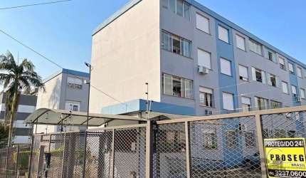 Excelente apartamento no bairro Santo Antônio, localizado entra a Av. Oscar Pereira e Av. Bento Gonçalves. Imóvel em ótimo estado de conservação, possui sala, 2 dormitórios, 1 banheiro, cozinha e área