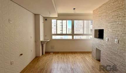 Este apartamento de 54m², localizado no 4º andar, possui uma excelente posição solar. Com orientação norte nos dormitórios, você desfruta do sol da manhã e início da tarde, ideal para garantir um desc