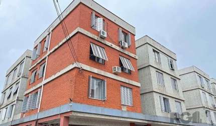 Apartamento no 4º andar com 03 dormitórios, living, cozinha fica os armários, 2 banheiros sendo um auxiliar, área de serviço separada. Muito ventilado, e com posição solar Leste. Fica próximo ao Bourb