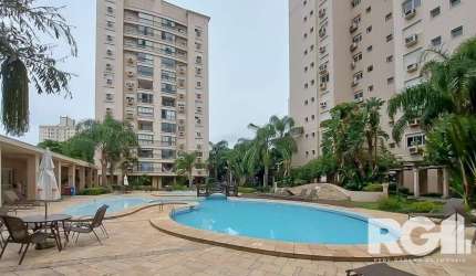 Esse apartamento parece ser uma excelente opção! Com 95m², ele é bem espaçoso e conta com 3 dormitórios, sendo 1 suíte, o que é ótimo para famílias. A presença de um gabinete e um living para 2 ambien