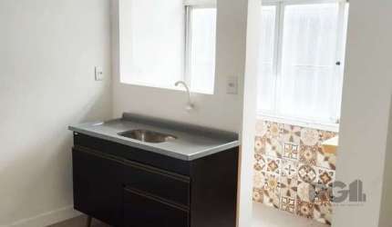 Excelente apartamento para venda por R$212.000,00 com área total de R$68,60m² com 01 vaga coberta.&lt;BR&gt;Apartamento térreo possui 02 quartos, sala, cozinha, 1 banheiro e área de serviço.&lt;BR&gt;