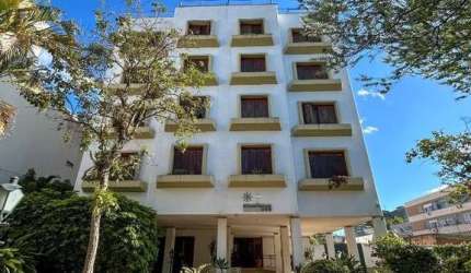 Duplex localizado na Rua Botafogo, bairro Menino deus - Conta com 03 dormitórios sendo 01 suíte, 02 banheiros, sala de estar, ampla cozinha e área de serviço - A cobertura conta com ampla sala de esta